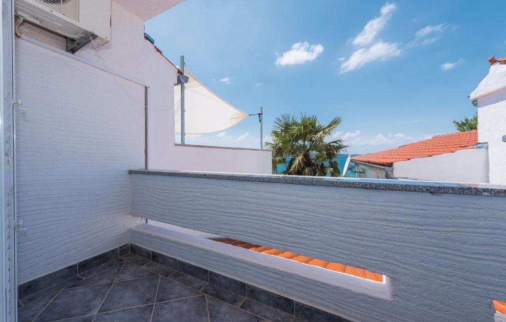 Apartments Lord Pirovac Exterior photo